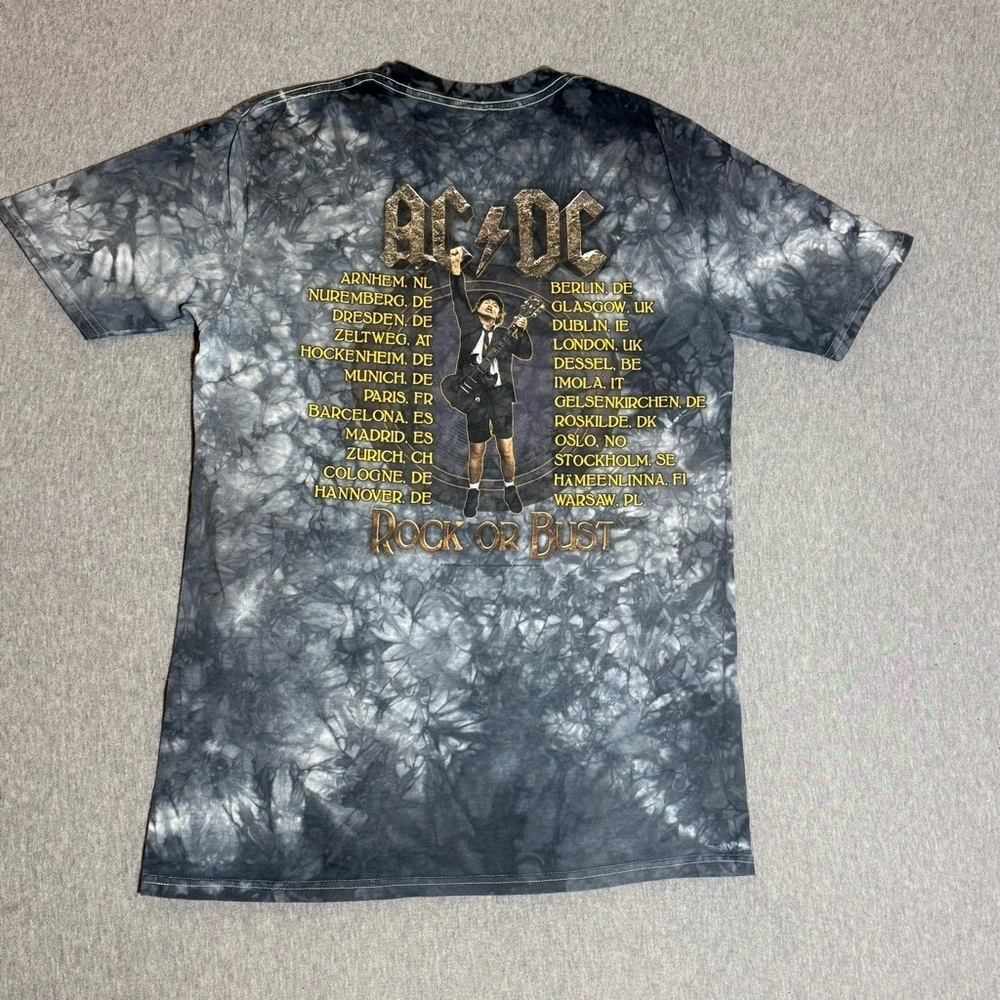 Ac/Dc.”Rock Or Bust” World Tour 2015 Shirt. Blue Sz. M Gray - Picture 3 of 8